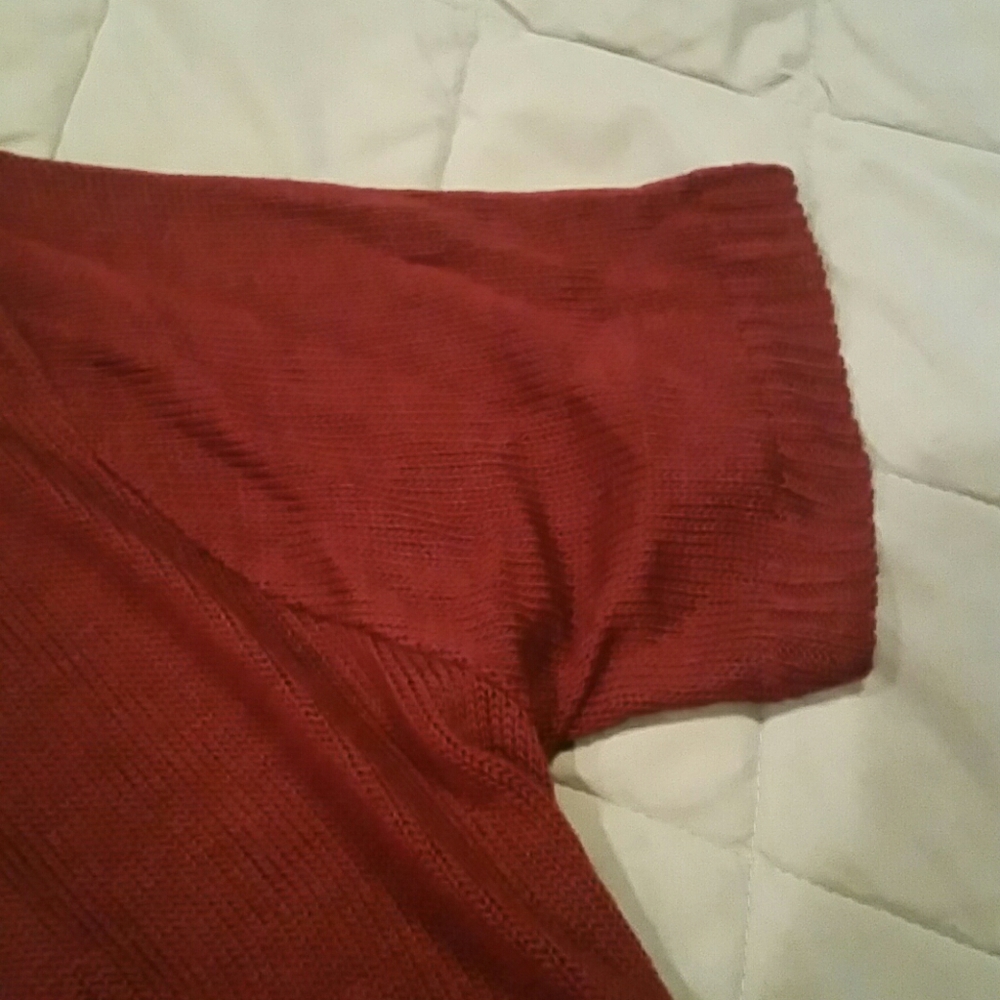 Sweater - Picture 4 of 4
